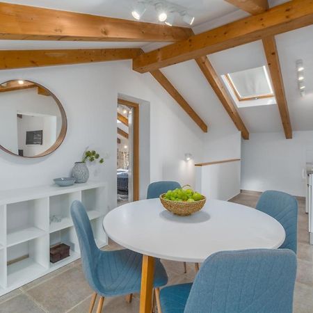 Apartments Agata Novigrad  Екстер'єр фото