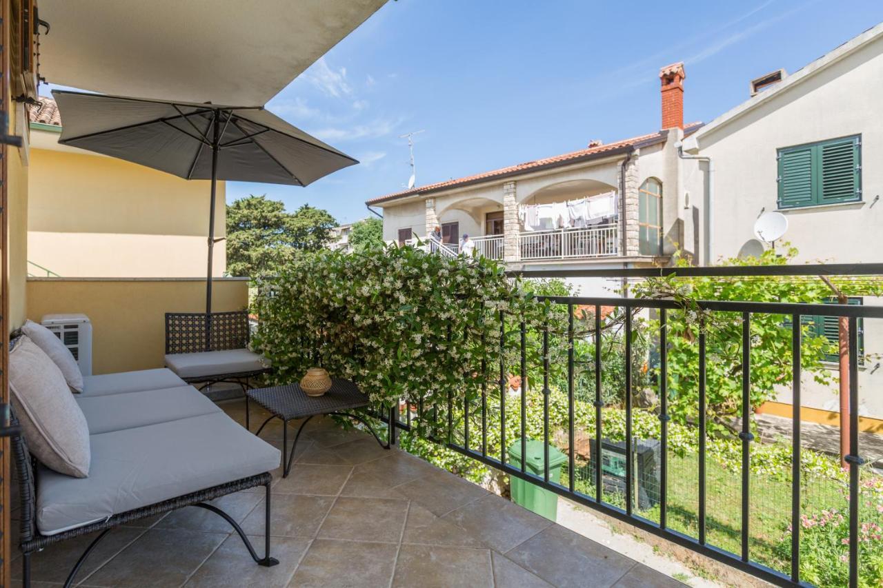 Apartments Agata Novigrad  Екстер'єр фото